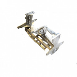 Mocowanie wahaczy Ski-Doo...