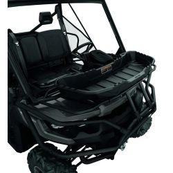 Otwarty niski kufer kosz...